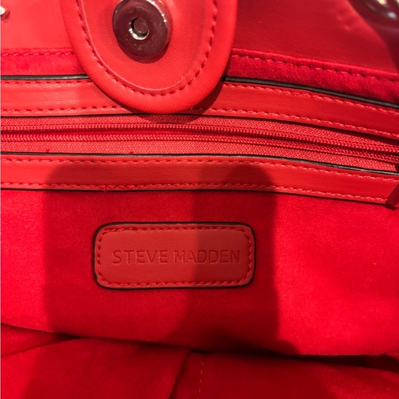 Steve Madden Red Quilted Tote with Chain Handles - Picture 4 of 6